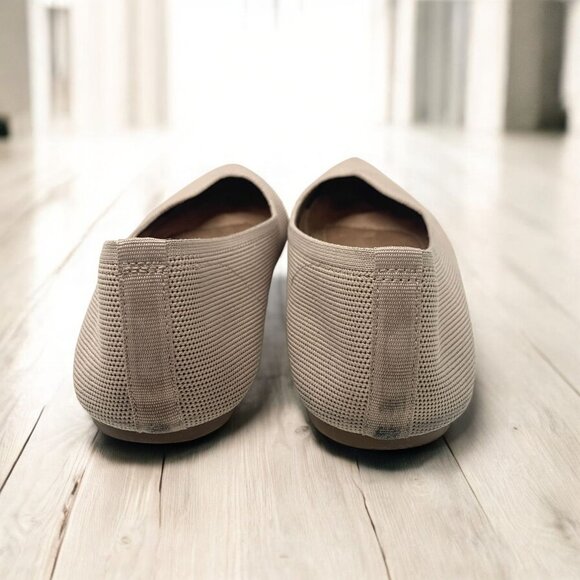 Old Navy Beige Pointed Toe Flats With Breathable Knit Design Size 9 - Picture 4 of 6